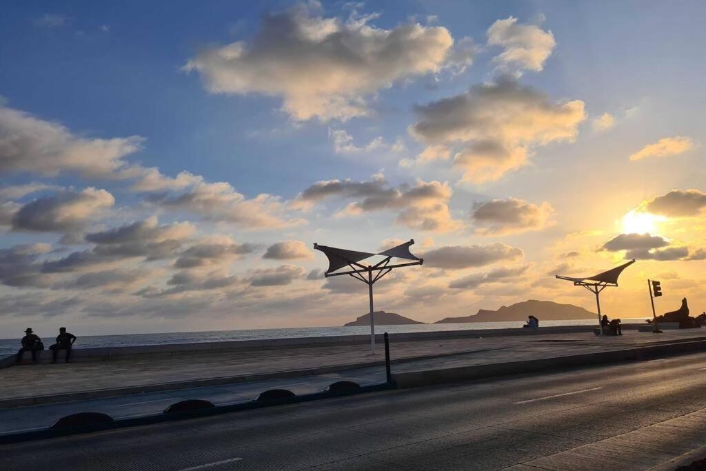 Departamento Cerca Del Malecon Y Zona Dorada Daire Mazatlan Dış mekan fotoğraf